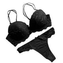 Ensemble de lingerie féminine Saint-Valentin 2025 - Pyjama en dentelle sexy brodée avec anneaux en acier - Noir