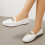 Γυναικεία φλατ παπούτσια Comfort Flats με αντιολισθητική σόλα και χρυσή αλυσίδα, 5
