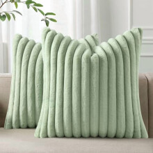 Housses de coussin décoratives en fausse fourrure douce et moelleuse, 45 x 45 cm, lot de 2, vert sauge. Idéales pour canapé, fauteuil ou salon.
