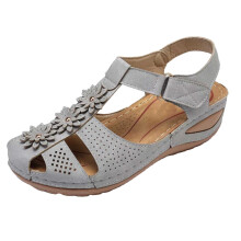 Sandali con zeppa e plateau a punta chiusa da donna, sandali comodi da donna con fiori traforati, punta tonda, suola morbida