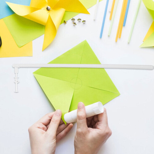 Set di aste per mulino a vento in plastica – 20 pezzi, bianco e rosso, 27,5 cm e
