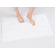 Rutschfeste Badematte aus 100 % Baumwolle, 43 x 61 cm, weich, saugfähig, schnelltrocknend, maschinenwaschbar, weiß