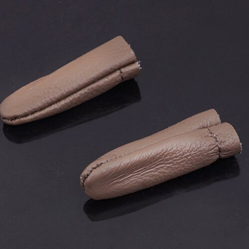 Chokladfärgade läderfingerskydd Synålfiltning 1