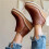 Γυναικεία slip-on ψηλοτάκουνα sneakers με κρυφό τακούνι και πλατφόρμα, μποτάκια μέχρι 5