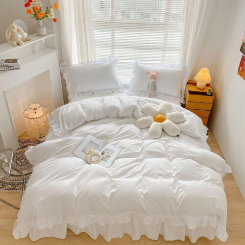 Parure de lit double rose en polyester avec volants en dentelle 1