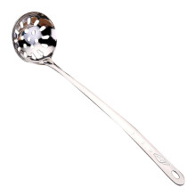 Concha para sopa em aço inoxidável reforçado com cabo longo ergonômico e orifício para pendurar – ideal para uso doméstico e em restaurantes.