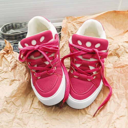 Sneakers da donna retrò con plateau, antiscivolo e lacci 2