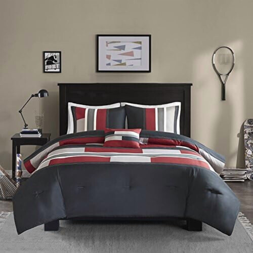 Black Red Microfiber Comforter Set Queen 4-Piece 2