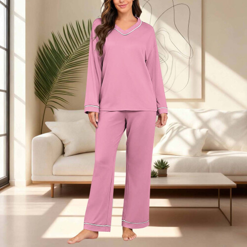 Conjunto de pijama feminino de manga comprida com decote em V e modelagem solta.