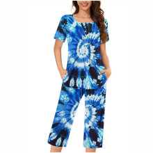 Pyjamaset voor dames: casual top met korte mouwen en lange broek, huispak/loungewear.