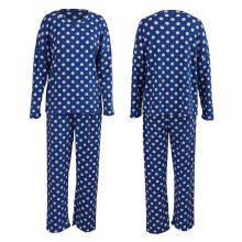 Conjunto de pijama ligero de lunares para mujer: top de manga larga y pantalón largo. Ropa de dormir y estar en casa.