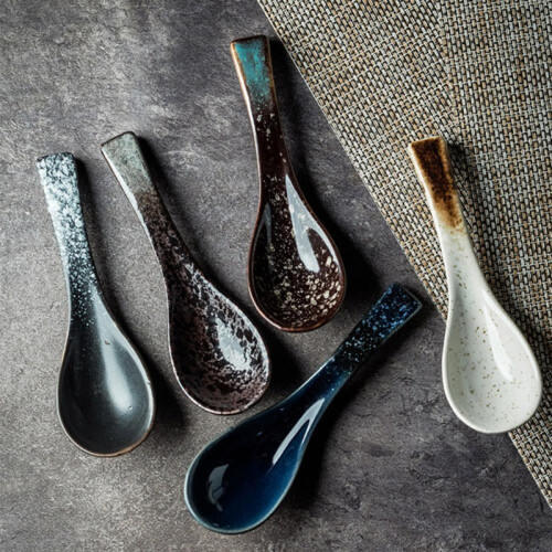 Glossy Decorative Ceramic Soup Spoon 1