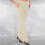 Damenmode, lässig-elegant, einfarbige Strickhose mit schmalem Schlag 1