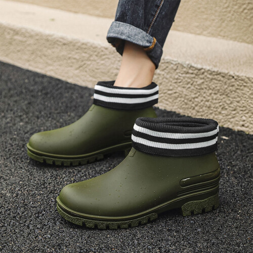 Botas de chuva impermeáveis femininas de cano curto e cano largo (1 par) 1