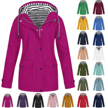 Chaquetas casuales lisas para mujer, tallas grandes, impermeables con capucha, cremallera y cordón ajustable, resistentes al viento y con bolsillo.