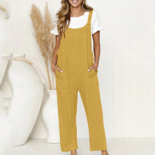 Macacão feminino plus size sem mangas em algodão e linho, modelo curto e solto com bolso – ideal para o guarda-roupa de verão.