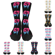 Six Seven67Socks6 7Meme Novinka Grafika Vianočné ponožky Kruhové ponožky Vtipné darčeky pre chlapcov Dievčatá Mužov Ženy