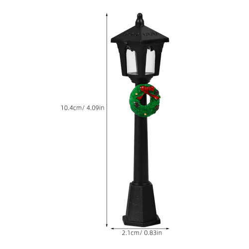 Kit de 4 peças para casa de bonecas em miniatura, sem marca, com árvore de Natal e luzes de rua. 1