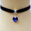 Collana girocollo da donna regolabile in ecopelle e velluto 4