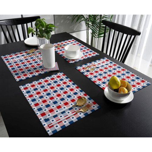 Set van 6 placemats met sterren en buffelruitmotief, ter ere van 4 juli. 2