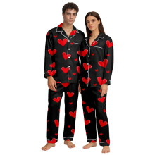 Valentijnsdag pyjamaset voor dames – comfortabele 2-delige set bestaande uit een top met lange mouwen en een broek met hartjesprint, bijpassende
