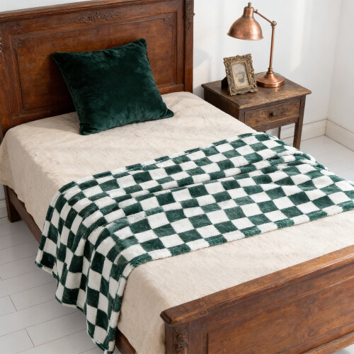 Flannel Blanket Green Checkered Pattern Soft Throw 39.37 x 2