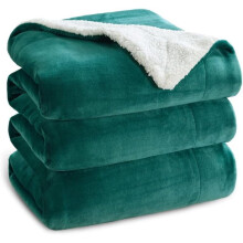 GentleSoft Sherpa Fleece Blanket, Queen 90x90", Thick Warm Throw, Soft Fuzzy Plush, Forest Green – Compatible with Winter & Christmas