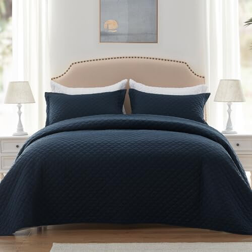Navy Queen Quilt Set Diamond Pattern 3-Piece All-Season 1