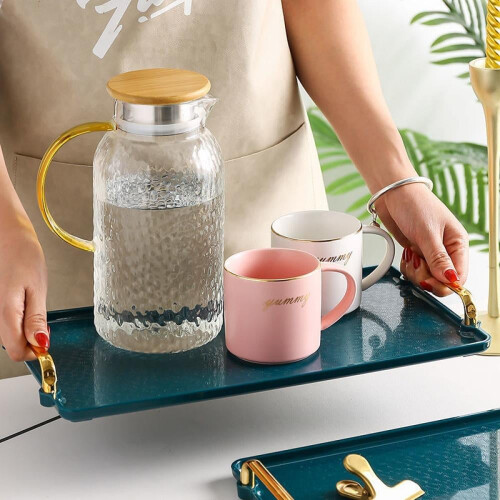 Rektangulær plastikbakke til hjemmemiddagsservering med te og kaffe 1