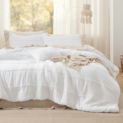 White Twin Comforter Set Pinch Pleat 3-Piece 1