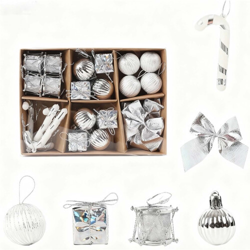 Conjunto de caixa de presente de Natal em papel kraft com enfeites e doces.