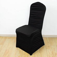 Capa para cadeira de banquete BalsaCircle preta, ajustada, em spandex elástico, com design franzido, ideal para decoração de festas e eventos.