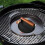 Støbejernsgrillpresse med rund træhåndtag 3