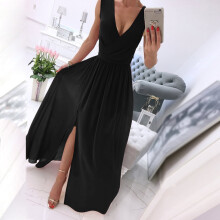 Vestidos de Verão Femininos 2024: Vestido de Praia Feminino com Decote em V, Ideal para Festas de Verão, Modelo Midi e Corte A, Preto.