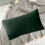 Housse de coussin rectangulaire en velours vert 45 x 45 cm 4