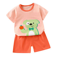 Conjuntos para bebés y niños pequeños: camisetas de manga corta con pantalones cortos y estampados gráficos. Ropa infantil casual y adorable.