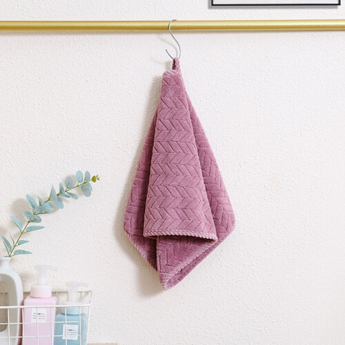Lila Samt-Badetuch, 76 x 35,5 cm, Korallenfleece 1