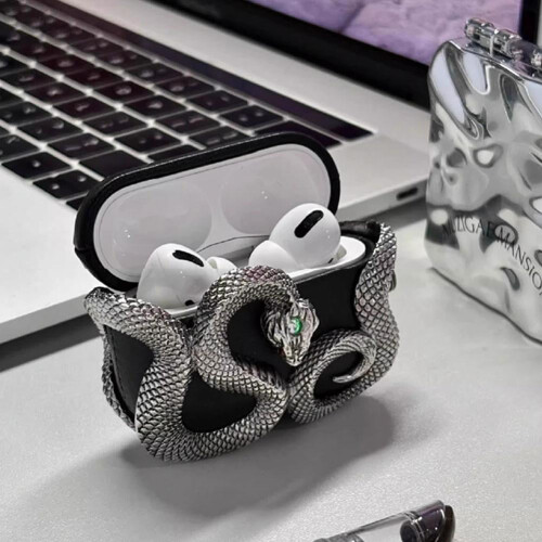 Πολυτελής θήκη AirPods Pro από μέταλλο και δέρμα (2ης/3ης γενιάς) – Αντικραδασμική, 1