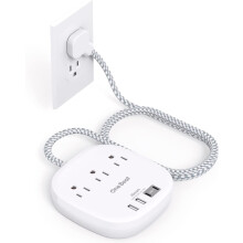 Flat Plug Power Strip, 6ft Cord – 3 Outlets + 4 USB (2x C), 22.5W/4.5A, Compatible with Cruise Ships, Dorms & Travel