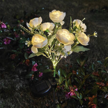 Solcelledrevne Camellia havelamper – 7 knopper varm hvid LED-pæl