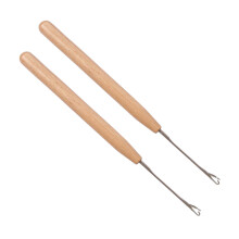 Heavy Type Sewing Hook With Wooden Handle For Locking Edges And