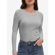 Damepullover med lange ærmer og rund hals, ribbet strik, slankt figursyet, afslappet jumpertoppe