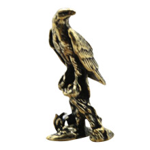 Figurine d'aigle artisanale en cuivre antique, facile Ă nettoyer, pour bureau.