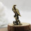 Håndlavet kobberørnefigur 3,8x1,7 cm 2