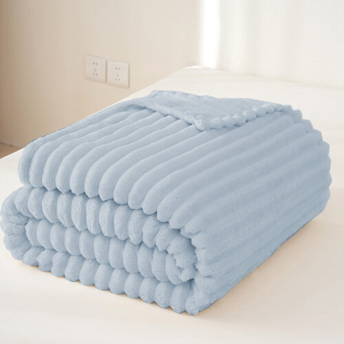 Lamb Velvet Quilt Double-Layer Soft Warm Blanket 70x100cm 2