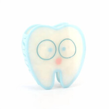 Pinza para el cabello de acetato con forma de diente, diseño adorable en forma de corazón.