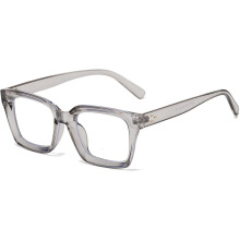 Armação quadrada clássica e grossa, lentes transparentes, sem grau.
