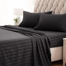 Gestreiftes, kühlendes Queen-Bettwäscheset – 4-teiliges Set bestehend aus Spannbettlaken, Bettlaken und Kissenbezug – superweiches, gestreiftes