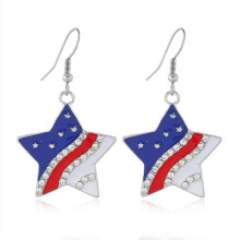 Boucles d'oreilles étoile à cinq branches rouges, bleues et blanches - Bijoux pour femmes - Accessoires de soirée