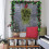 Groene glitterkerstslinger met bladeren en rode bessen 5